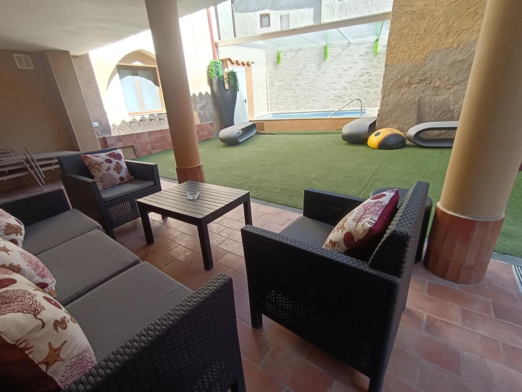 Rey Mundo Hotel Munébrega Eksteriør billede