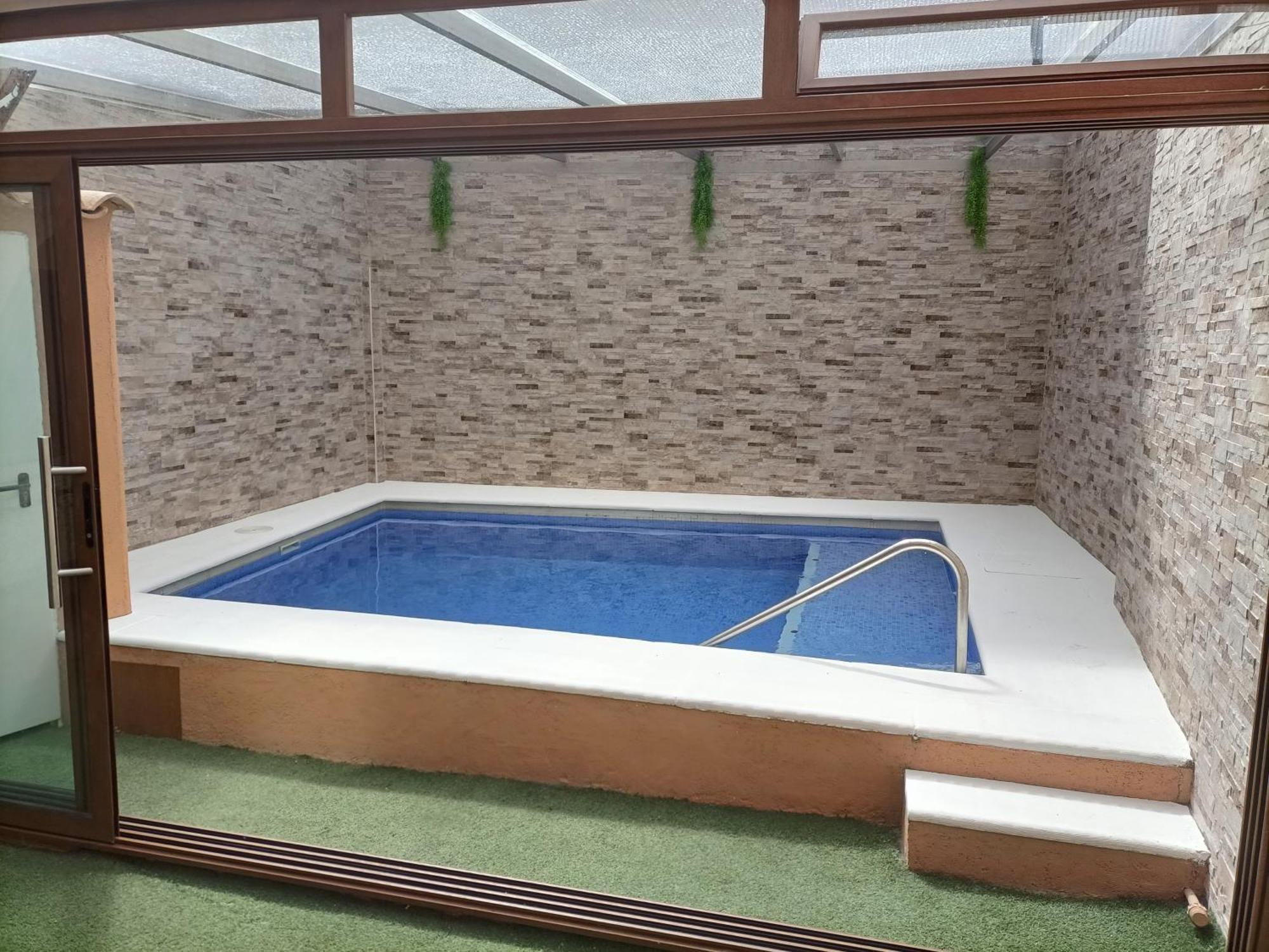 Rey Mundo Hotel Munébrega Eksteriør billede